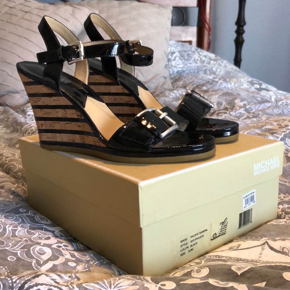 Michael Kors Pacific Sandal Black Size 9.0